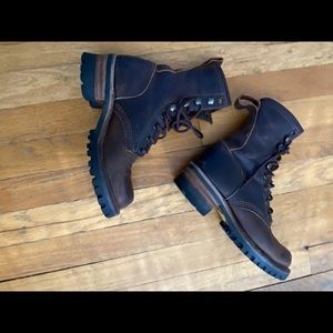 Frye boots -oiled leather Brown